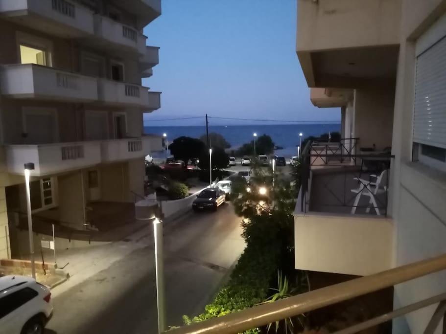 Τεσσαρι Στον Ναυτικο Ομιλο Χiου Quios Exterior foto